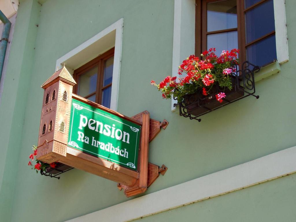 Penzion Na Hradbach لوني المظهر الخارجي الصورة